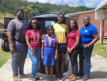 Jawan and JCI donate water tanks to bendals primary